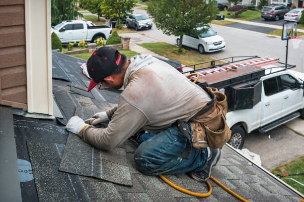 Professional Flat Roof Repair technician working in Edwall, WA